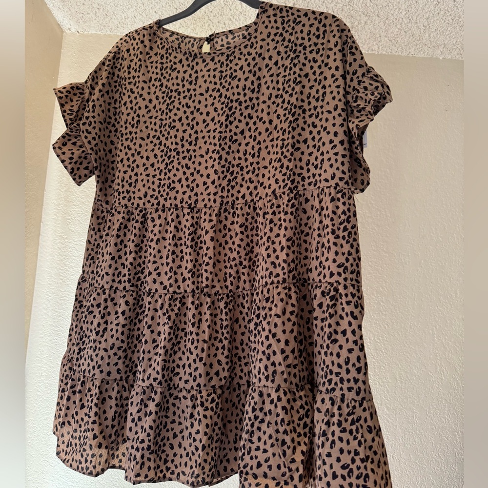 Cheetah Print Ruffle Sleeve Top
